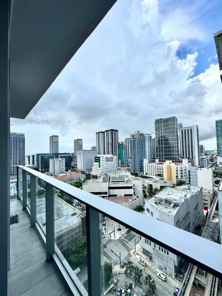 2 Bedrooms Design Condo Downtown Miami Pool And Gym ภายนอก รูปภาพ