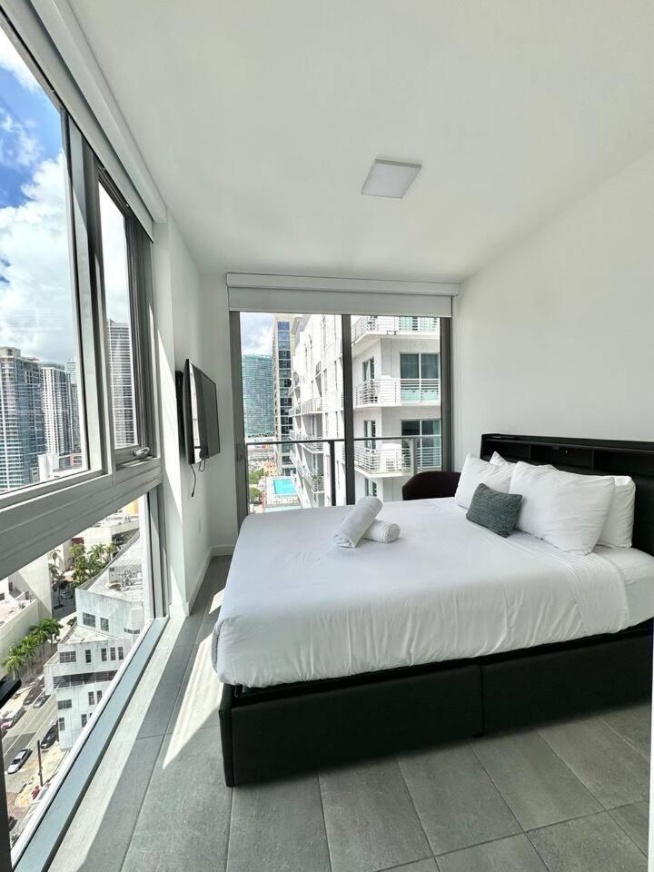 2 Bedrooms Design Condo Downtown Miami Pool And Gym ภายนอก รูปภาพ